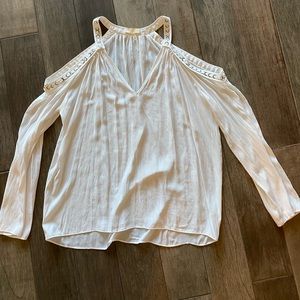 Ramy Brook cold shoulder top w metal detail